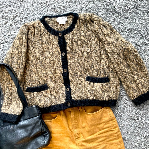 Vintage Sweaters - Vintage Lancia 100% Wool Cardigan Hand Knit